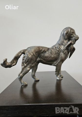 Много красива и детайлно  изработена статуетка на ловно куче. Бронз., снимка 4 - Статуетки - 45596556