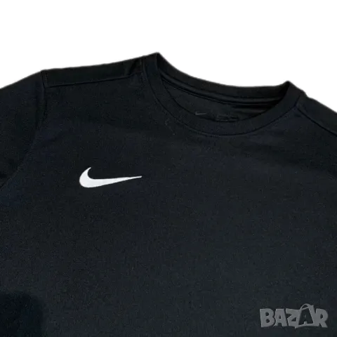 Оригинална юношеска тениска Nike | Юношеско XL, снимка 2 - Детски тениски и потници - 46821218