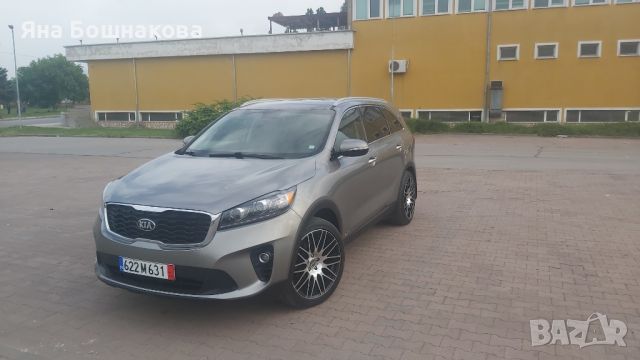 KIA Sorento, 3.3L, 7 местен, снимка 3 - Автомобили и джипове - 46693780