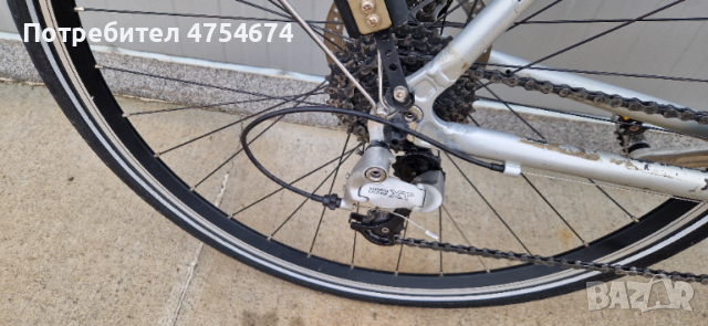 Алуминиев велосипед Motobecane колело 28", снимка 2 - Части за велосипеди - 53742886