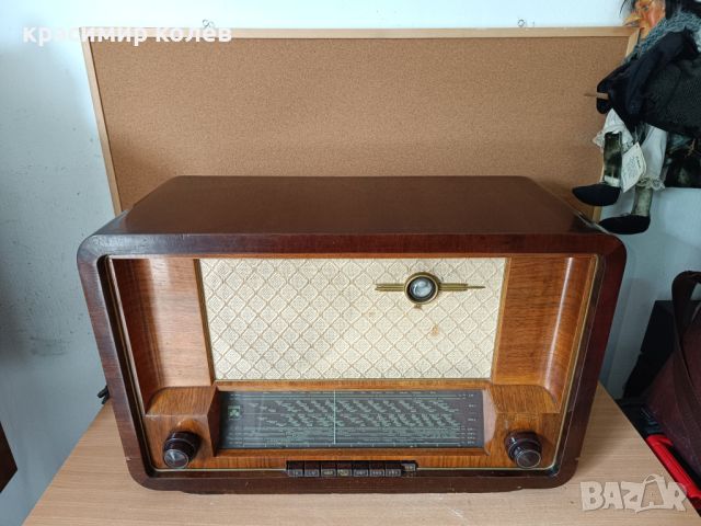 лампов радиоапарат "GRUNDIG TYP 380W", снимка 7 - Антикварни и старинни предмети - 45340177