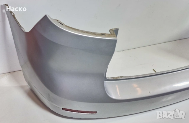 Задна Броня Toyota Corolla Verso Тойота Корола Версо 2000г-2004г, снимка 2 - Части - 53966943