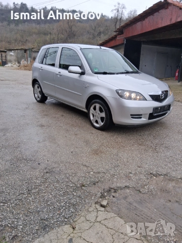 Mazda 2 1.4i 2008g, снимка 2 - Автомобили и джипове - 52694951
