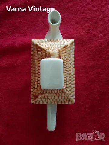 Колекционерски декоративен порцеланов чайник, снимка 5 - Антикварни и старинни предмети - 49814909