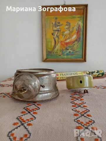 Стари будилници, Дамски - 2 бр., - J UWGHANS, - RUHLA, - "Чайка" 17 Рубина, позлатени, СССР 1960-70, снимка 6 - Антикварни и старинни предмети - 47394055