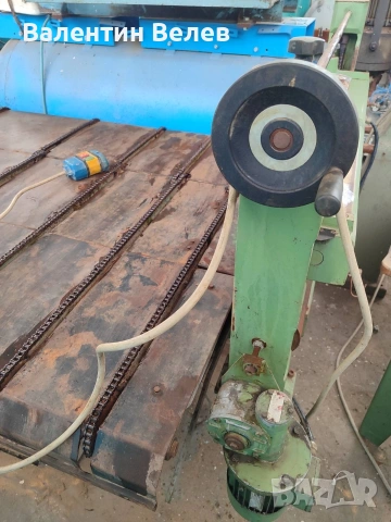 Автоматично поемащо устройство за многолистов циркуляр, снимка 4 - Други машини и части - 53643448