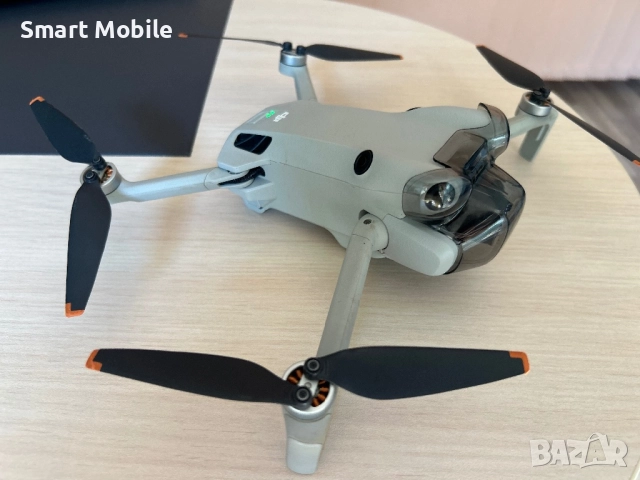 Продавам DJI Mini 4 Pro Fly More Combo , снимка 3 - Дронове и аксесоари - 52235432