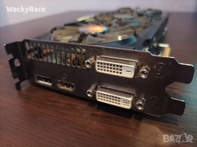 Видео карта GIGABYTE GEFORCE GTX 770 2GB, снимка 4 - Видеокарти - 50572167