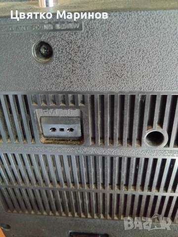 Радио касетофон Hitachi trk 8110e, снимка 11 - Радиокасетофони, транзистори - 51430592