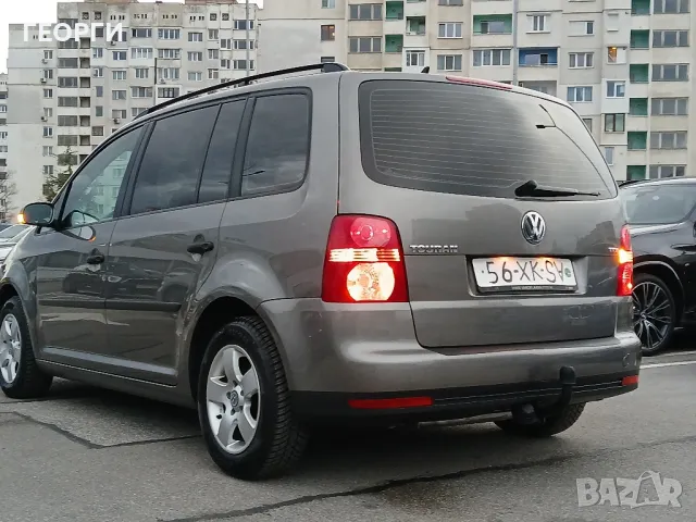 КАПАРИРАНА  VW TUARAN 1.9TDI 77kW Най добрия мотор 6 Скорости# КЛИМАТРОНИК #7199лв, снимка 4 - Автомобили и джипове - 48048074