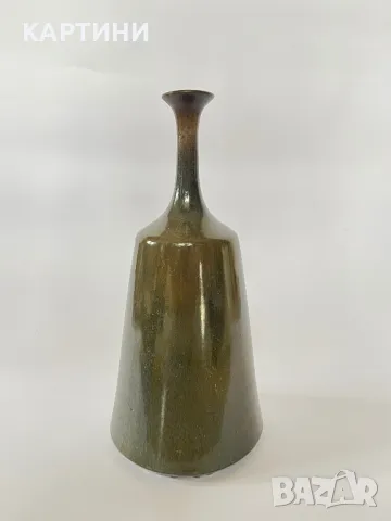 Декоративна керамична ваза подписана (Б & Г) 2005 година, снимка 1