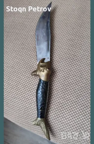 Ретро нож риба