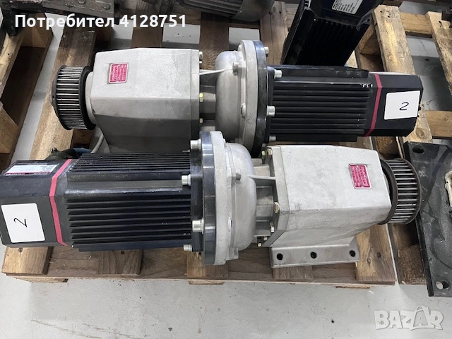 Електродвигател/електромотор, снимка 4 - Електродвигатели - 54200629
