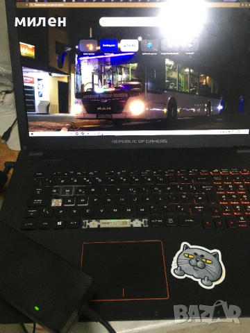 ASUS rog strix лаптоп