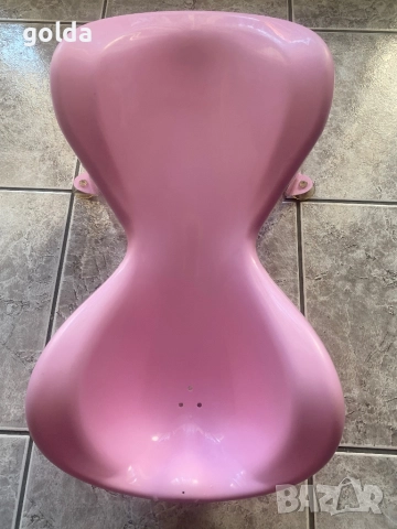 Подложка за бебешка вана