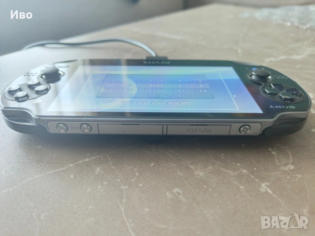 Playstation Vita OLED SIM + 4GB Memory Card, снимка 5 - PlayStation конзоли - 53719820