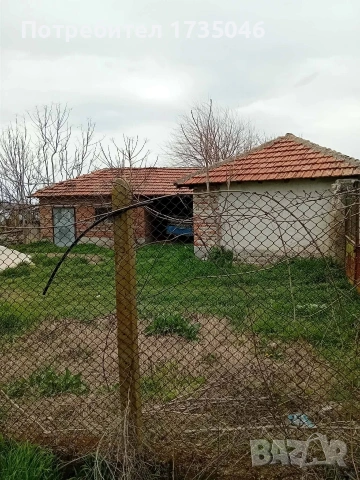 Частен имот в с.Младово, снимка 3 - Къщи - 53930015