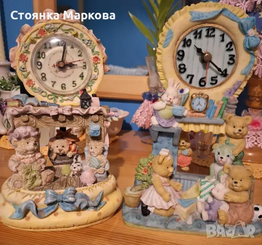 Два красиви работещи часовника с детски мотиви
