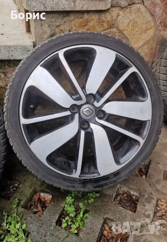 Джанти 17" Renault, снимка 2 - Гуми и джанти - 53925069
