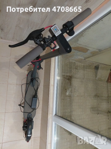Електрическа тротинетка, снимка 4 - Велосипеди - 53093949