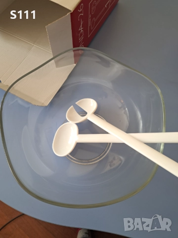 Borgonovo Italy - Купа за салата Onda 26 с два прибора за сервиране, снимка 4 - Прибори за хранене, готвене и сервиране - 52420048