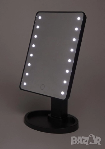 Настолно огледало