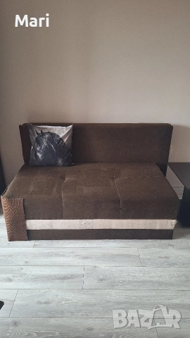 Подарявам диван , снимка 2 - Дивани и мека мебел - 53922536