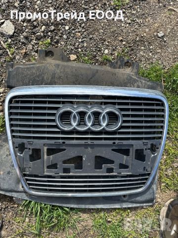 Решетка преден капак Ауди А6 Ц6 Audi A6 C6 4F, снимка 1 - Части - 45077873