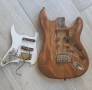 Продавам тяло и три грифа за китара, снимка 16
