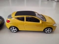 2 бр. Renault Megane, 1/43, Welly и Mondо motors, снимка 9