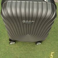 Стилен куфар с колелца за ръчен багаж с твърдо покритие 40/30/20см, снимка 5 - Куфари - 45753064