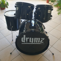 Акустични барабани DRUMZ от Premier , снимка 1 - Ударни инструменти - 45022678