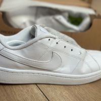 Дамски обувки Nike , снимка 1 - Маратонки - 45145422