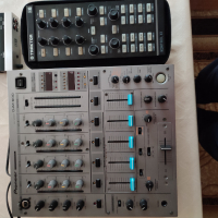 Продавам Pioneer DJM 600, Traktor x1 и Native Instruments Audio 6 , снимка 3 - Аудиосистеми - 45072559