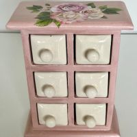 Handmade дървено шкафче с порцеланови чекмеджета, снимка 6 - Аксесоари за кухня - 45808429