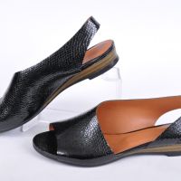 СЕЗОН'24! Ефектни ниски дамски сандали от естествена кожа - 35/42, снимка 2 - Сандали - 45191918