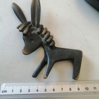 бронзова фигурка Walter Bosse Donkey Brass Figurine Pen Holder, Austria, 1950s, снимка 1 - Антикварни и старинни предмети - 45264201