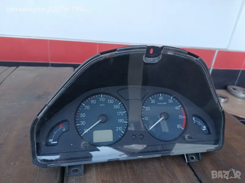 Табло уредно ( километраж)за Ситроен Саксо 2 Бензин  2001г., снимка 1