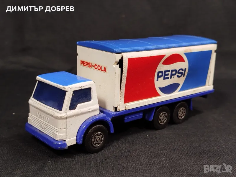 СТАРА РЕТРО МЕТАЛНА КОЛИЧКА КАМИОН FORD D SERIES PEPSI MATCHBOX KING SIZE , снимка 1