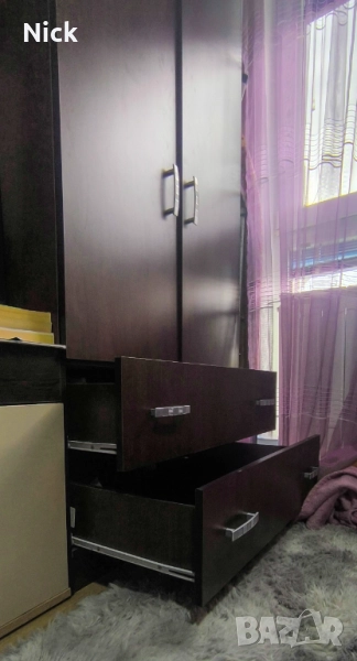 Двукрилен гардероб с надстройка, снимка 1