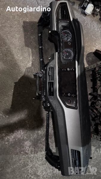 Цяло табло за WV Polo 2018  , Като ново ., снимка 1