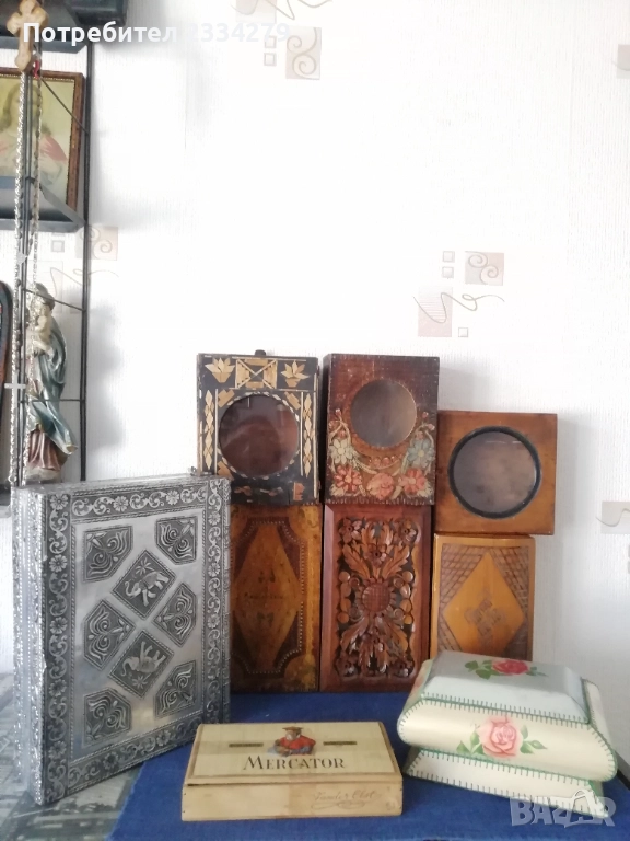 Стари кутии аксесуари за бижута, козметикапари и други предмети, снимка 1