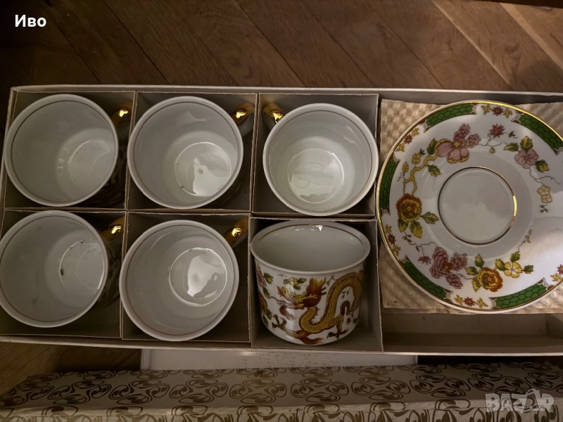 Крастални чаши и порцеланови сервизи , снимка 1