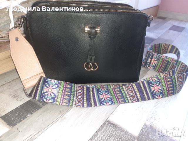 Чанта с дълга дръжка, снимка 1 - Чанти - 46039517