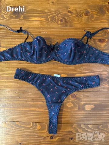 Дамски комплект сутиен 75Б и прашки Размер М 