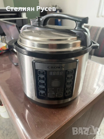 240399  Мултикукър под налягане Crown CPC-506BF, 1000W, 6 л, 11 програми - цена 35 евро или  68.45 л