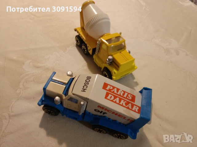 Соц ламаринено камионче бетонобъркачка, произведено в България в завода за играчки "Мир" Разград., снимка 2 - Колекции - 53597234