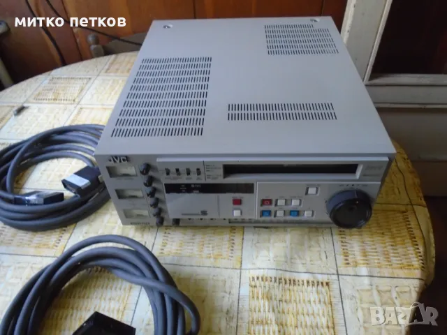 S-VHS JVC br-s611e+пулт, снимка 7 - Ресийвъри, усилватели, смесителни пултове - 47025554