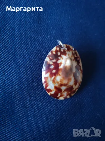 висулки от полускъпоценни камъни