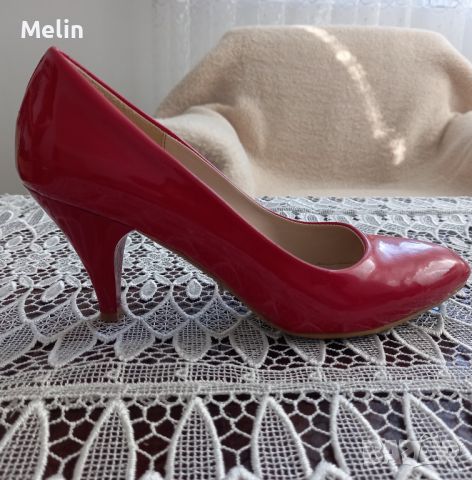 Дамски обувки, снимка 2 - Дамски елегантни обувки - 45194054